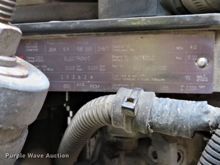 image for item DH1682 2001 Freightliner MT55 delivery truck