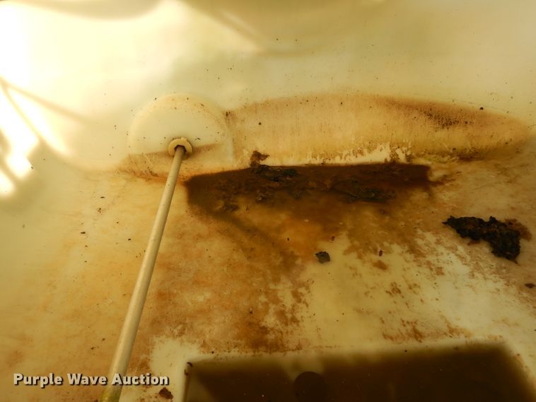 image for item DH2473 Toro Workman 3300D sprayer