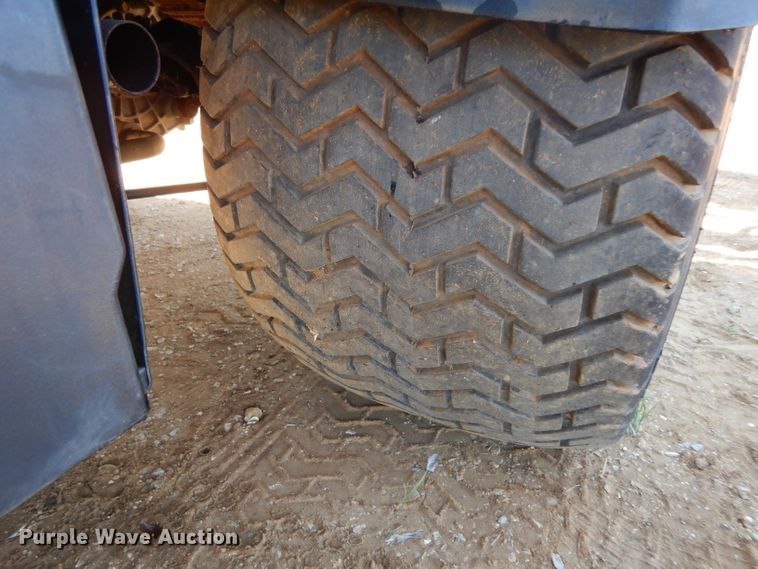 image for item DH2473 Toro Workman 3300D sprayer