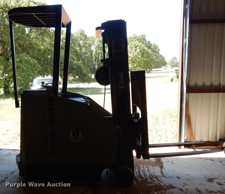 image for item DH2475 Prime Mover RC25 forklift