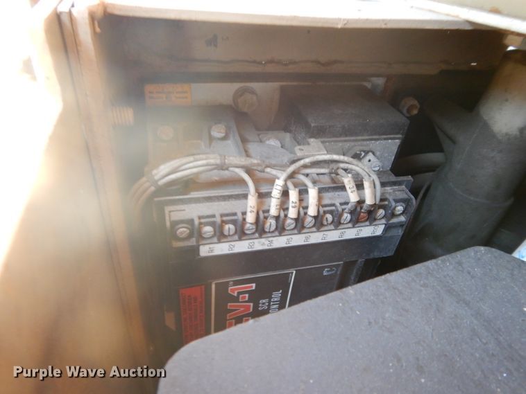 image for item DH2475 Prime Mover RC25 forklift