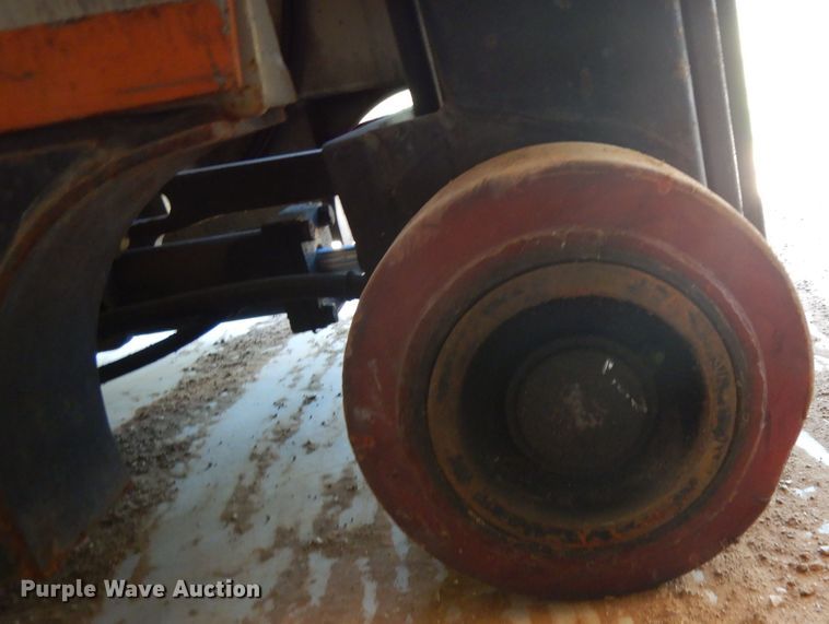 image for item DH2475 Prime Mover RC25 forklift