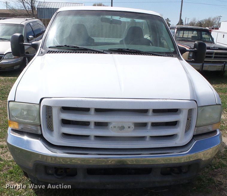 image for item DH4888 2002 Ford F250 Super Duty  pickup truck