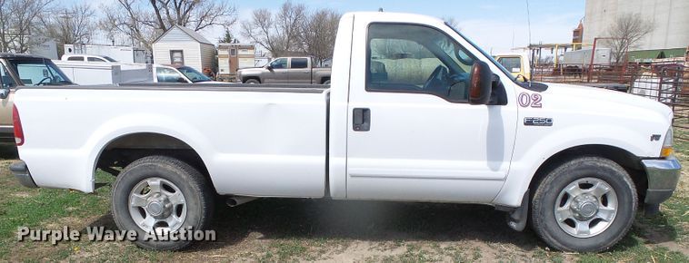 image for item DH4888 2002 Ford F250 Super Duty  pickup truck