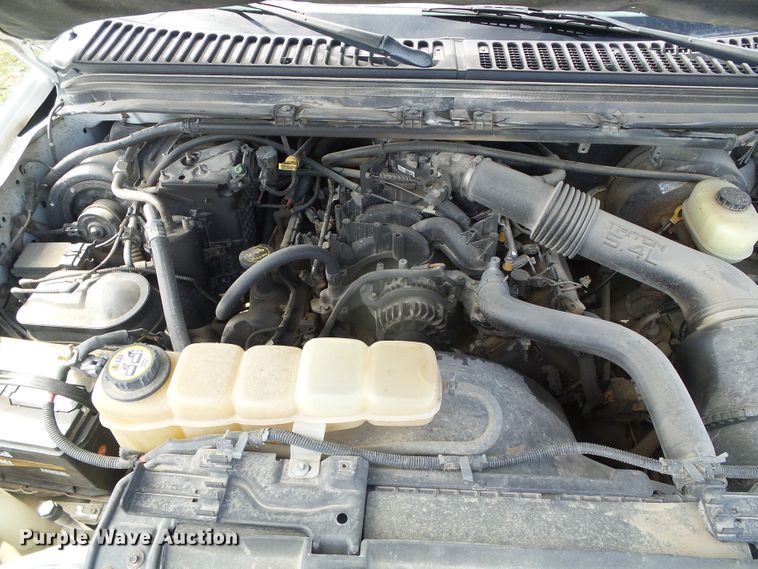 image for item DH4888 2002 Ford F250 Super Duty  pickup truck