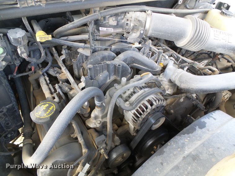 image for item DH4888 2002 Ford F250 Super Duty  pickup truck