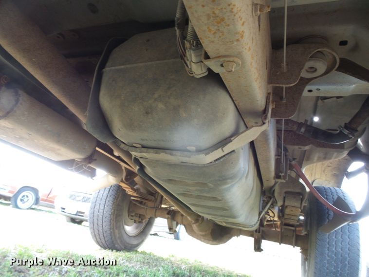 image for item DH4888 2002 Ford F250 Super Duty  pickup truck