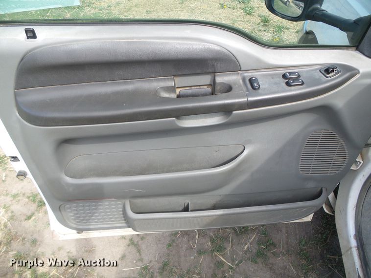 image for item DH4888 2002 Ford F250 Super Duty  pickup truck