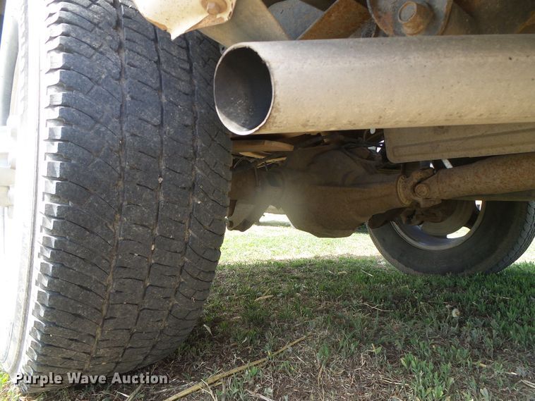 image for item DH4888 2002 Ford F250 Super Duty  pickup truck