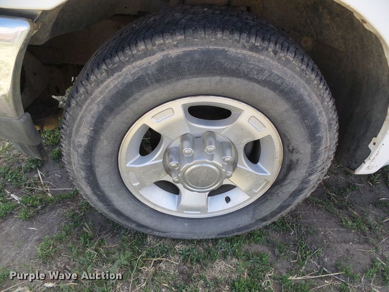 image for item DH4888 2002 Ford F250 Super Duty  pickup truck