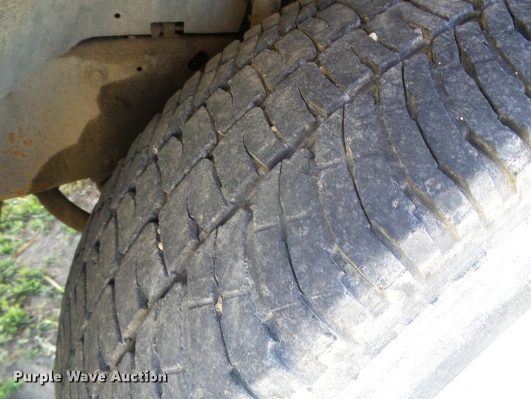 image for item DH4888 2002 Ford F250 Super Duty  pickup truck