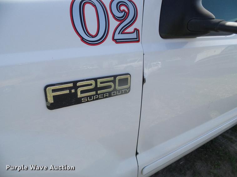 image for item DH4888 2002 Ford F250 Super Duty  pickup truck