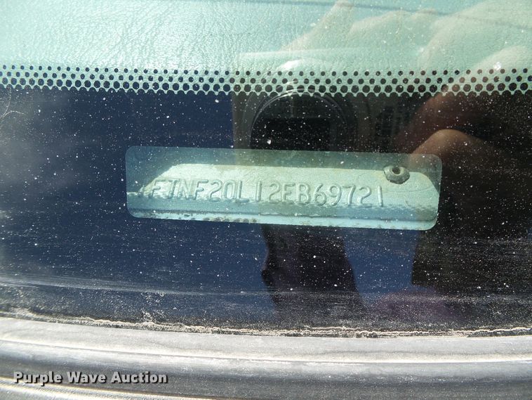 image for item DH4888 2002 Ford F250 Super Duty  pickup truck