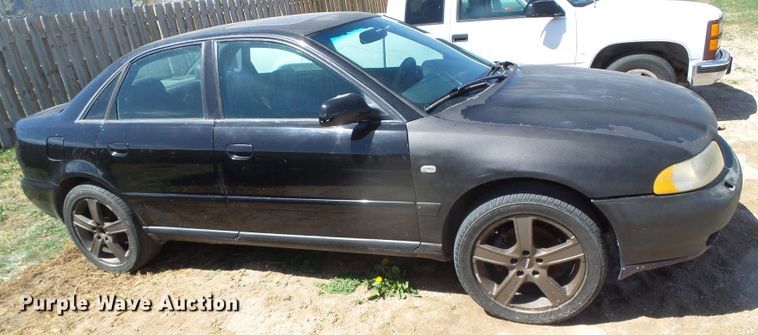 image for item DH4892 1999 Audi A4