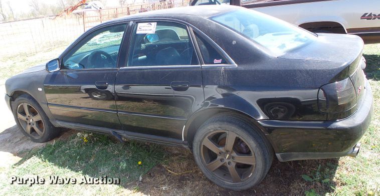 image for item DH4892 1999 Audi A4