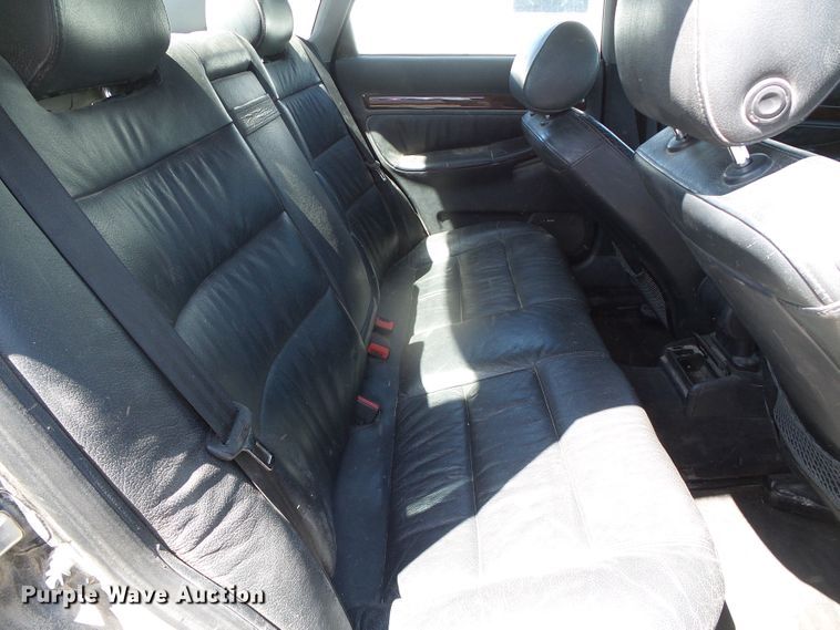 image for item DH4892 1999 Audi A4