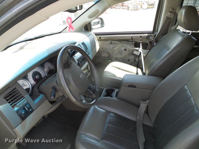 image for item DH4898 2004 Dodge Durango Limited  SUV