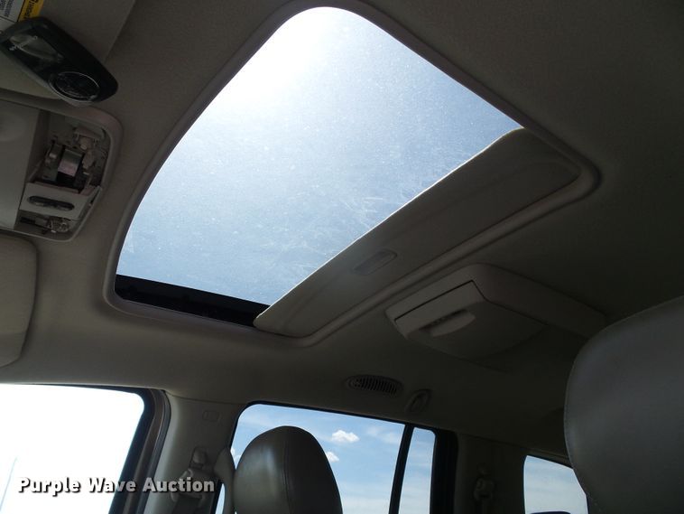 image for item DH4898 2004 Dodge Durango Limited  SUV