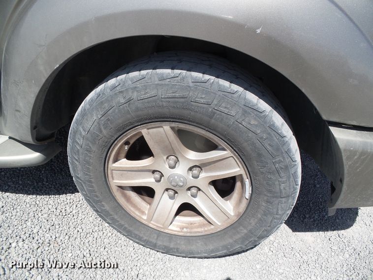 image for item DH4898 2004 Dodge Durango Limited  SUV