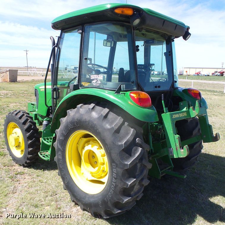 image for item DH4902 2013 John Deere 5055E MFWD tractor