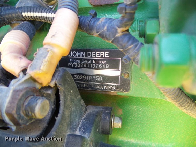 image for item DH4902 2013 John Deere 5055E MFWD tractor