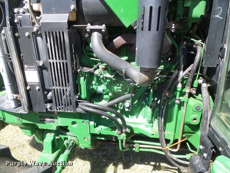 image for item DH4902 2013 John Deere 5055E MFWD tractor