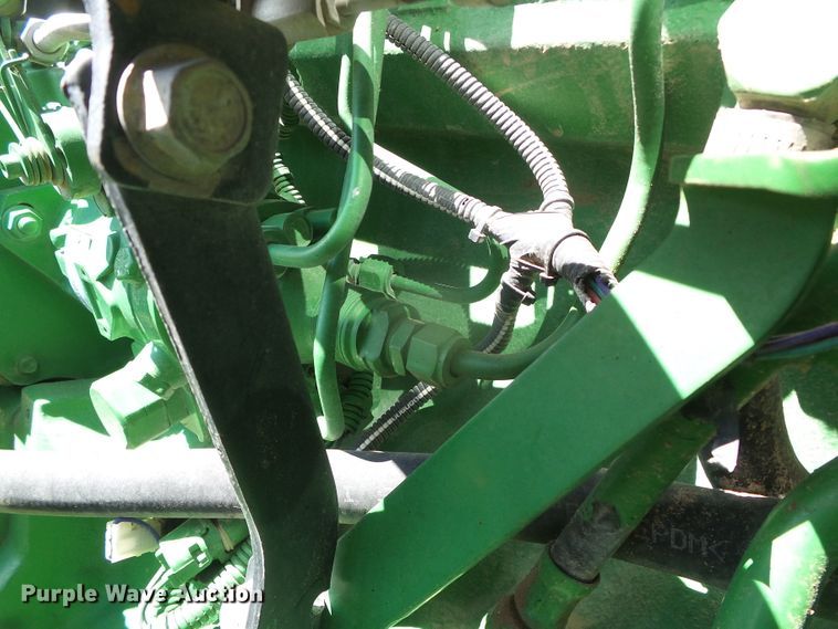 image for item DH4902 2013 John Deere 5055E MFWD tractor