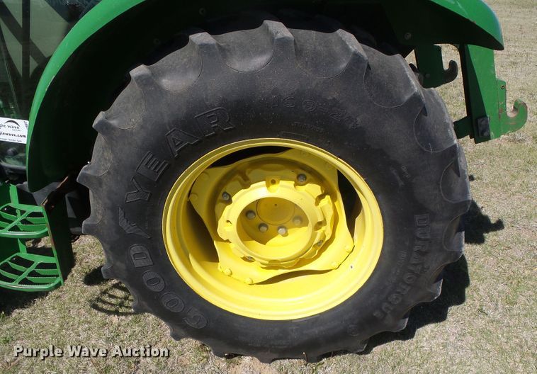 image for item DH4902 2013 John Deere 5055E MFWD tractor
