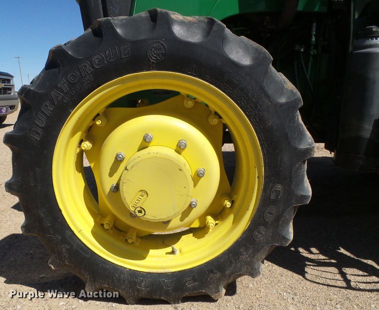 image for item DH4902 2013 John Deere 5055E MFWD tractor