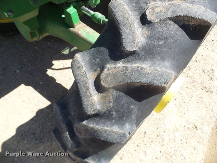 image for item DH4902 2013 John Deere 5055E MFWD tractor