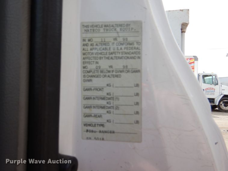 image for item DH5320 1999 Ford Ranger  utility bed pickup truck