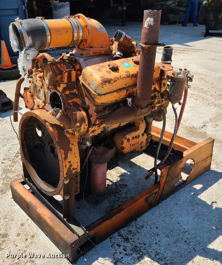 image for item DH5831 Detroit Diesel 6V71 six cylinder diesel engine