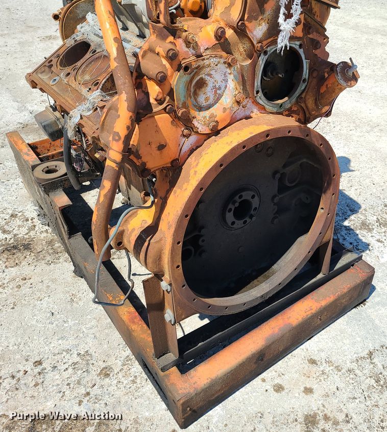 image for item DH5831 Detroit Diesel 6V71 six cylinder diesel engine