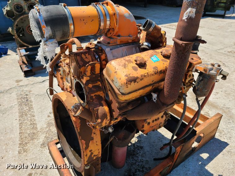 image for item DH5831 Detroit Diesel 6V71 six cylinder diesel engine