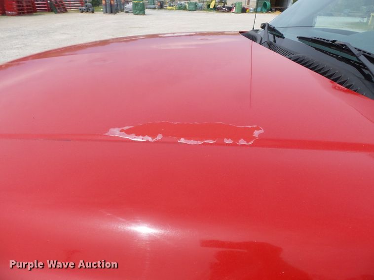 image for item DH7921 2001 Chevrolet Silverado 3500  Ext. Cab flatbed pickup truck