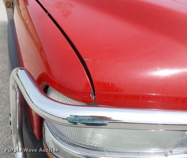 image for item DH7921 2001 Chevrolet Silverado 3500  Ext. Cab flatbed pickup truck