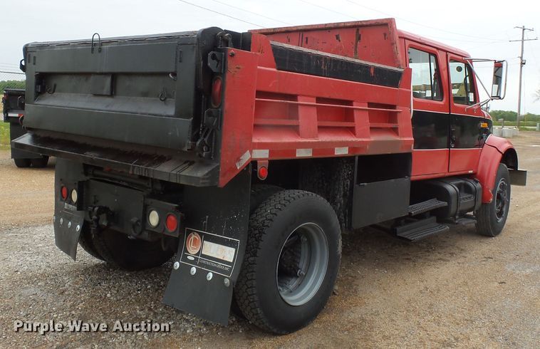 image for item DH7958 1990 International 4700 Crew Cab dump truck