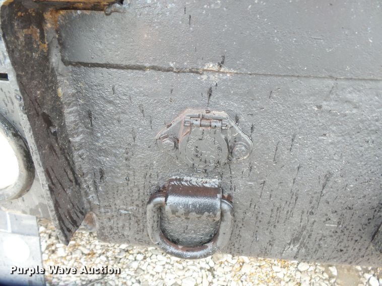 image for item DH7958 1990 International 4700 Crew Cab dump truck