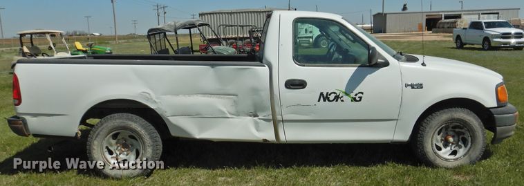 image for item DI0089 2004 Ford F150  pickup truck