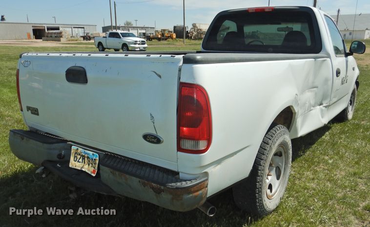 image for item DI0089 2004 Ford F150  pickup truck