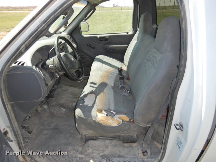 image for item DI0089 2004 Ford F150  pickup truck