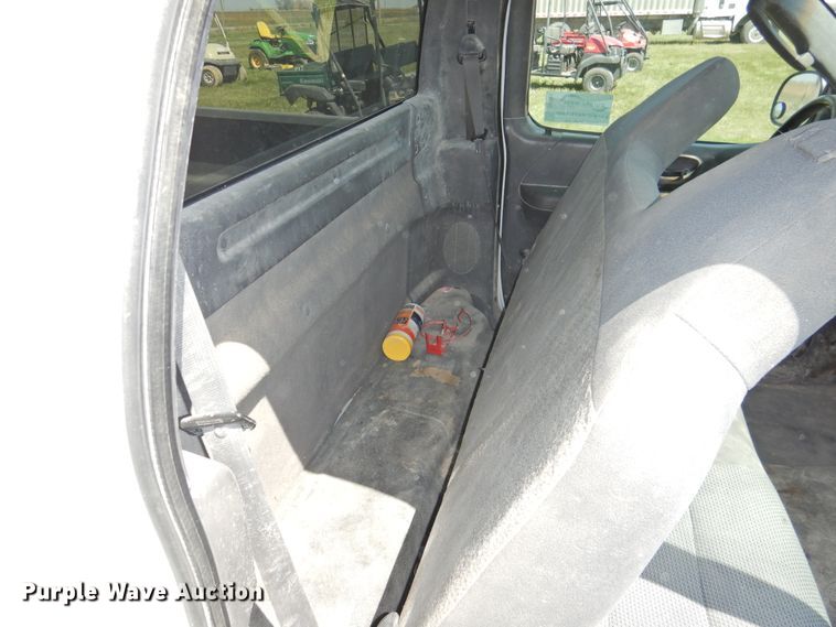 image for item DI0089 2004 Ford F150  pickup truck