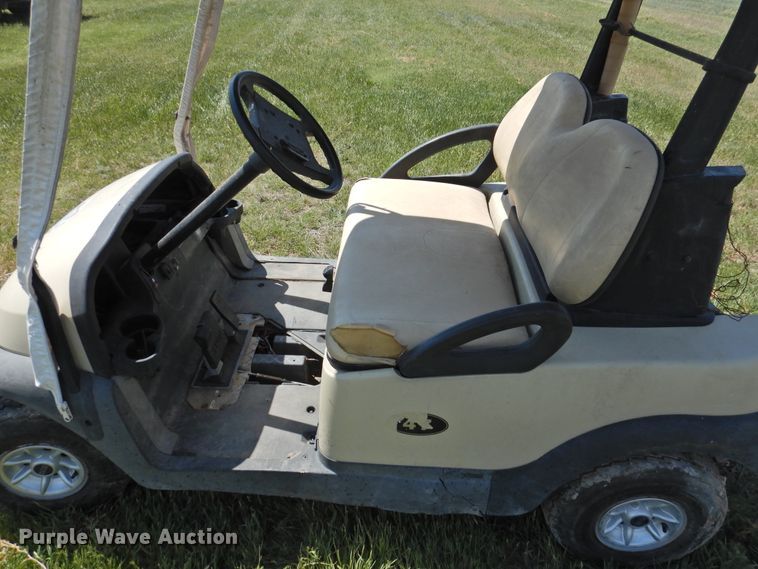 image for item DI0090 Club Car golf cart