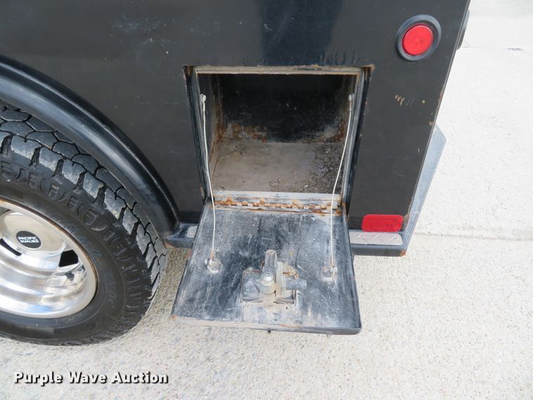 image for item DI2030 2016 Dodge Ram 3500  Crew Cab utility bed pickup truck