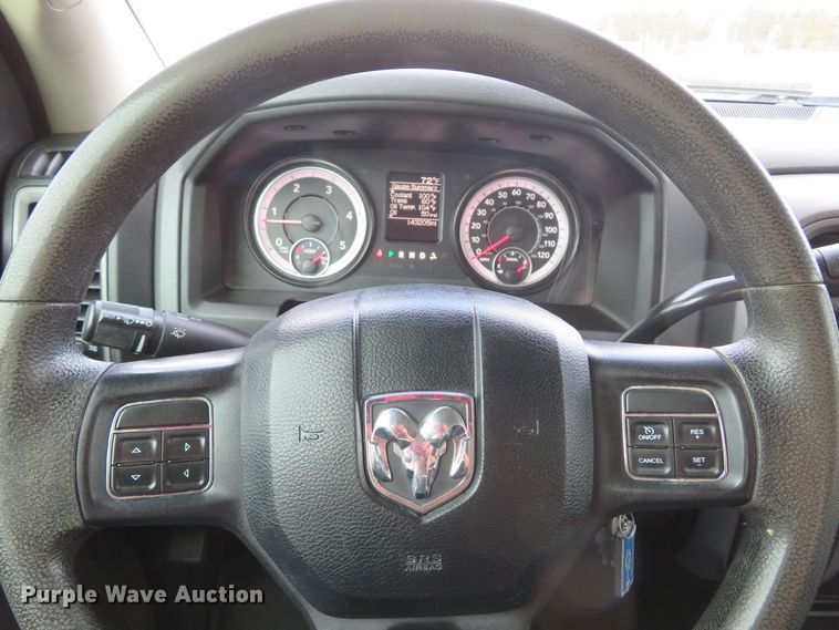 image for item DI2030 2016 Dodge Ram 3500  Crew Cab utility bed pickup truck