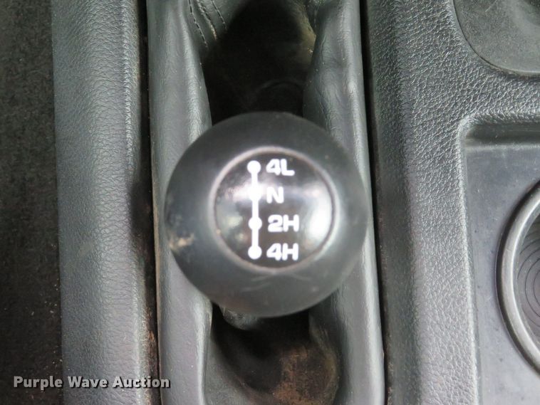 image for item DI2030 2016 Dodge Ram 3500  Crew Cab utility bed pickup truck