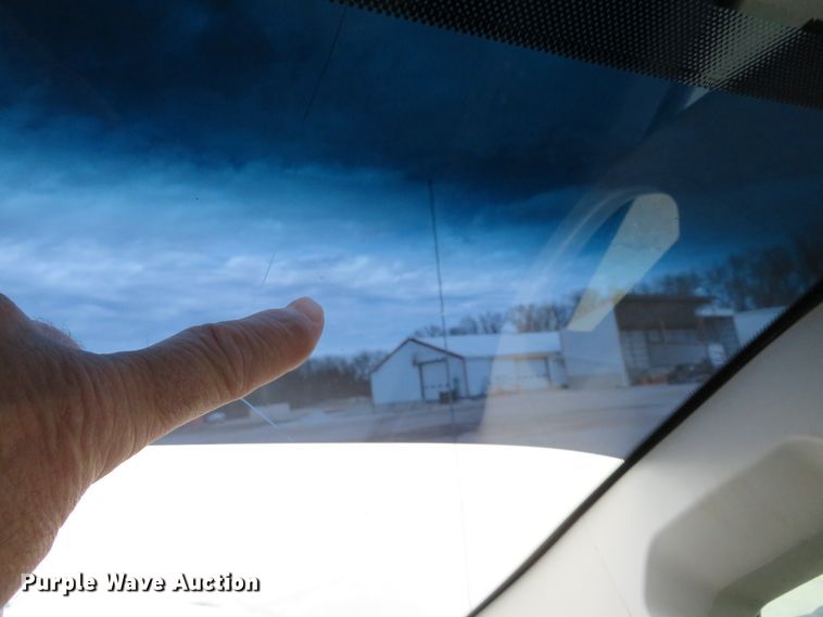 image for item DI2030 2016 Dodge Ram 3500  Crew Cab utility bed pickup truck