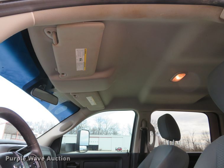 image for item DI2030 2016 Dodge Ram 3500  Crew Cab utility bed pickup truck