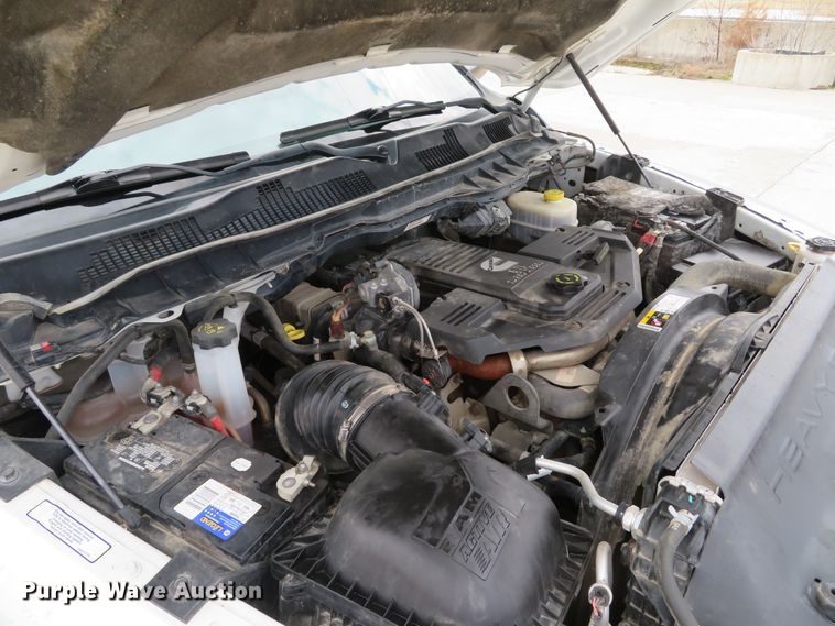 image for item DI2030 2016 Dodge Ram 3500  Crew Cab utility bed pickup truck