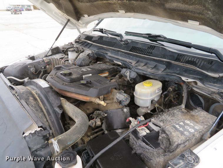 image for item DI2030 2016 Dodge Ram 3500  Crew Cab utility bed pickup truck